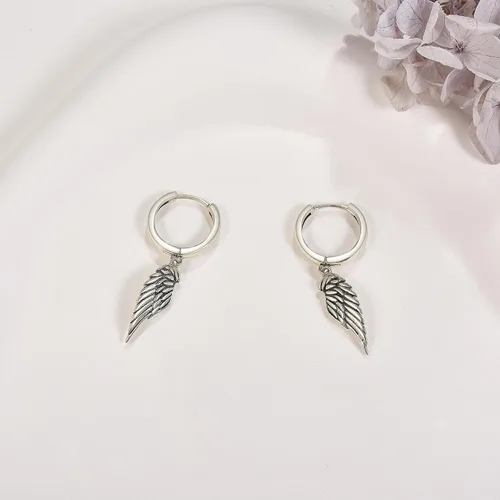 Vista 2 de JERWLI Aretes de ala de ángel de plata de ley 925 con alas de ángel demonio, aretes de gota para mujeres y hombres, Plata de ley, No es una piedra