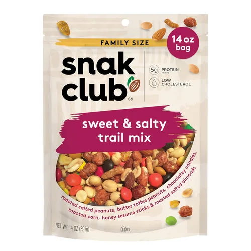 Vista 10 de Snak Club Mezcla de bocadillos al estilo cajún con cacahuetes picantes y especiados, cacahuetes con mantequilla y caramelo, maíz tostado, palitos