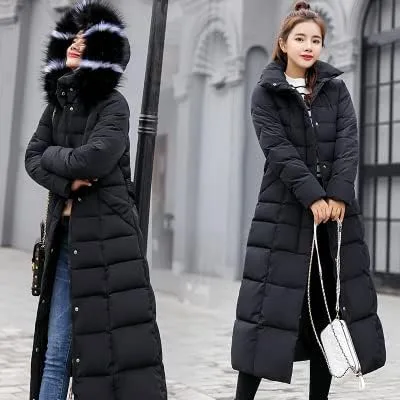 Vista 3 de Chaqueta de invierno para mujer con capucha de piel