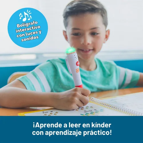 Vista 2 de Educational Insights - juguete para aprender a leer Hot Dots Jr. Let's Master Kindergarten con pluma con forma de "Ace" el perro parlante.