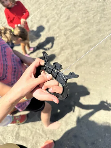 Vista 4 de Cometa cristiana para niños y adultos, estilo diamante fácil de volar, fácil de montar, ideal para principiantes, regalo para Pascua o pentecostés