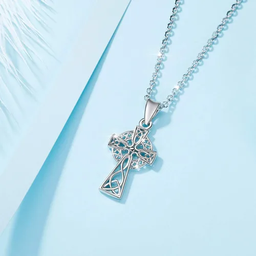 Vista 2 de INFUSEU Joyería irlandesa de plata esterlina, collar de nudo de bruja celta Claddagh para mujeres, adolescentes y niñas