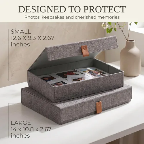 Vista 4 de Cajas Decorativas de Almacenamiento de Fotos con Tapas - Juego de 2 Hermosos Organizadores de Lino Son Perfectos para Almacenar de Forma Segura Tus