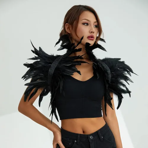 Vista 2 de TRURENDI Disfraz de capa de plumas naturales para mujer, chal gótico, cuello de encogimiento, capa de plumas para Halloween, disfraces de maléfica