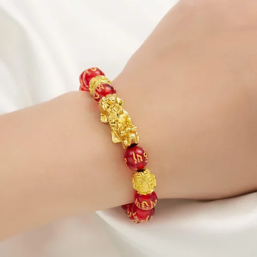 Vista 3 de Aksiqee Pulsera de buena suerte Feng Shui Pulsera Pixiu para mujeres y hombres, Pi Yao con personaje Sagin Pixiu para protección puede traer suerte