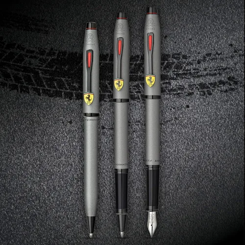 Vista 4 de Cross Century II - Bolígrafo de la Scuderia Ferrari, incluye caja de regalo, lacado satinado gris titanio