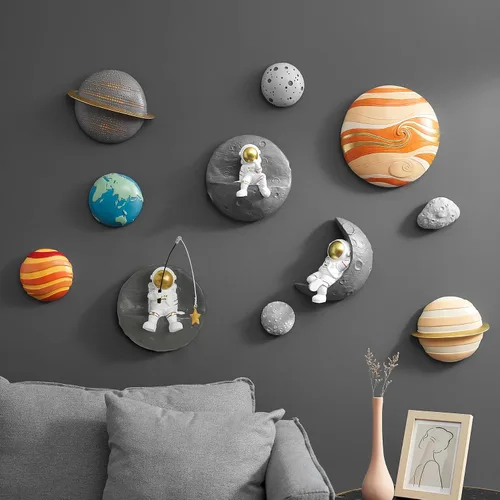 Vista 2 de AWNR Esculturas de pared en 3D con temática espacial y planetas
