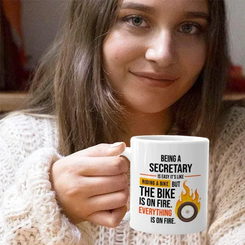 Vista 7 de Taza de secretaria de 11 onzas, regalos divertidos para la escuela de medicina, oficina, secretarias de trabajo, asistente administrativo