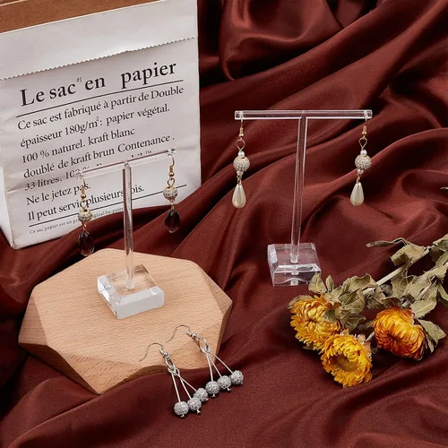 Vista 6 de FINGERINSPIRE Soporte de acrílico para aretes de 6 piezas, en forma de T con dos agujeros, estante de exhibición, organizador de joyas, exhibición