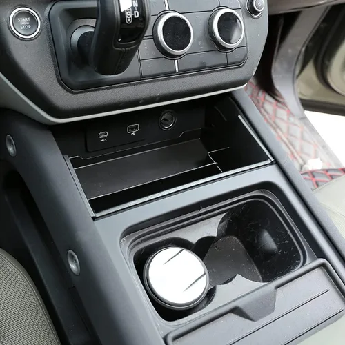 Vista 4 de Caja de almacenamiento de plástico ABS para consola central de automóvil para Land Rover Defender 110 2020 2021 (estilo D)