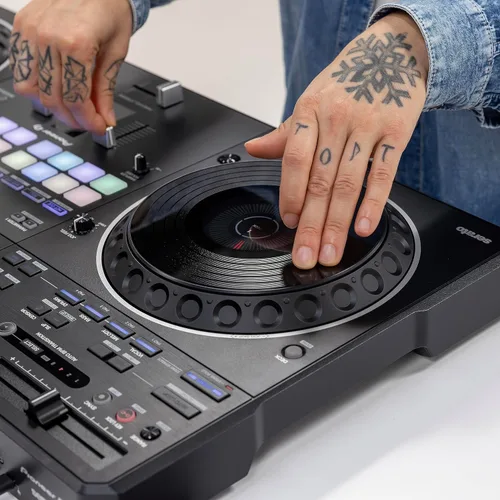 Vista 15 de Pioneer DJ DDJ-REV5 Controlador de DJ de rendimiento de 2 canales estilo Scratch (Negro)