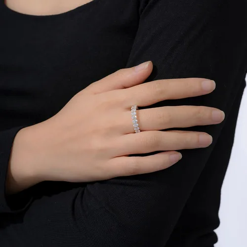Vista 2 de Tienda Essentials 14K Gold Plated Cubic Zirconia Stackable Statement Ring