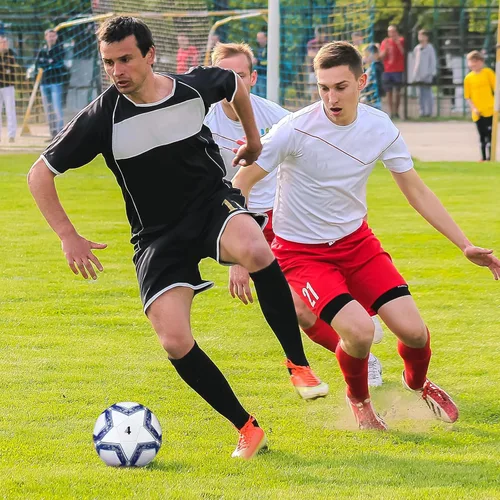 Vista 5 de Lunmon 18 pelotas de fútbol con 4 bombas, pelotas de fútbol deportivas, tamaño oficial, fútbol para interiores y exteriores, para niños