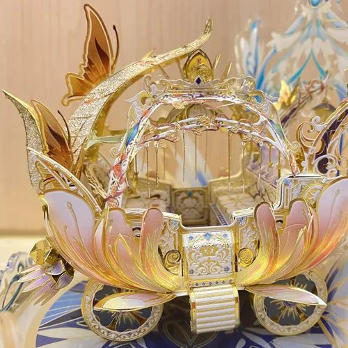 Vista 4 de MU Serie de hadas 3D Kit de modelo de rompecabezas de metal Carruaje de elfo de Cenicienta, edificio en miniatura del palacio mágico de la princesa