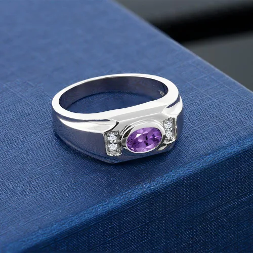 Vista 3 de Gem Stone King Anillo de plata de ley 925 ovalado de amatista púrpura y zafiro creado en blanco para hombre (1.26 quilates) disponible 7, 8, 9, 10