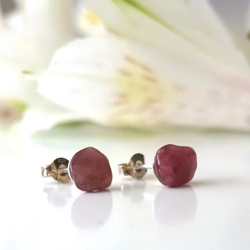 Vista 23 de Pendientes de tuerca de cristal de piedra natal aleternativa para mujer y hombre