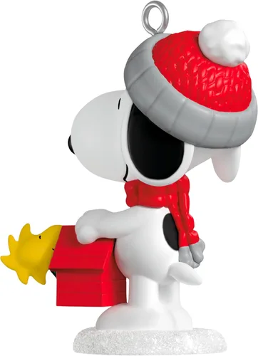 Vista 6 de Hallmark Keepsake Adorno navideño de cacahuetes (diversión de invierno con Snoopy)