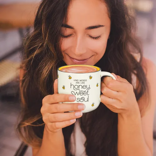Vista 8 de Christian Art Gifts Taza grande de cerámica para café y té para mujeres: Las palabras amables son como la miel Versículo bíblico inspirador,