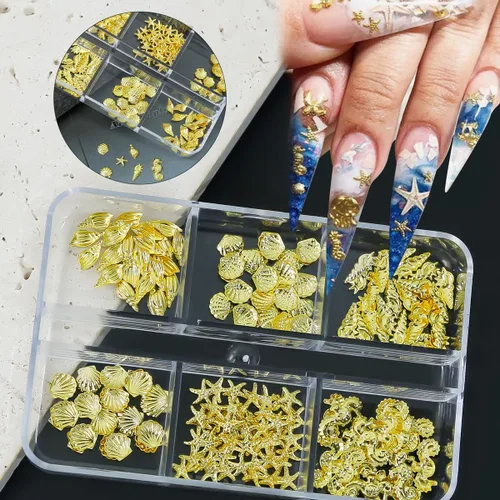 Vista 3 de COOSLIM 2 cajas de aretes de acero para verano, perlas de metal, gemas para uñas, conchas doradas, estrellas de mar, aleación de caballito de mar