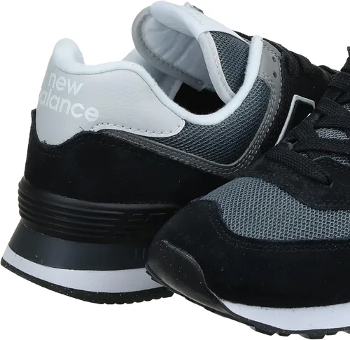 Vista 3 de New Balance Tenis 574 V1 Core para hombre, NegroGris