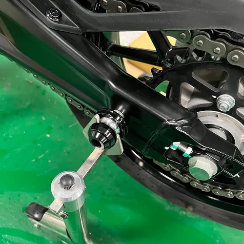 Vista 3 de Bobinas basculantes de 0.315 in para bobinas deslizantes Tornillos M8 (para vehículos Suzuki) GSX-S GSXS 750 950 1000 GSXR600 GSR GSX