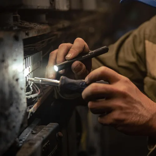 Vista 7 de Princeton Tec Alloy-X - Bolígrafo recargable de metal, color negro, talla única