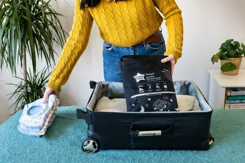 Vista 3 de Tommee Tippee Sleeptime - Persiana opaca portátil de viaje para bebé, tamaño mediano (paquete de 2)