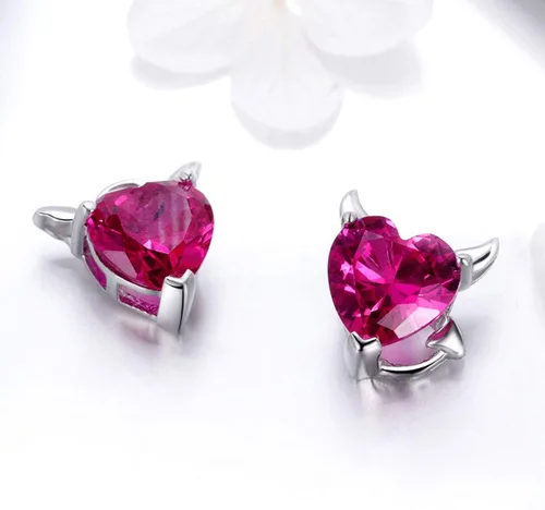 Vista 5 de Aretes de plata de ley 925 con forma de corazón de ángel y diablo para mujeres y niñas