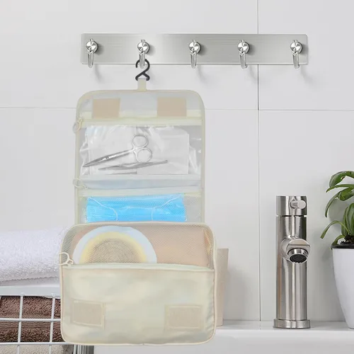 Vista 5 de Exquisita bolsa de viaje para suministros de ostomía y colostomía, la mejor opción para personas postoperatorias, con configuración colgante y Beige