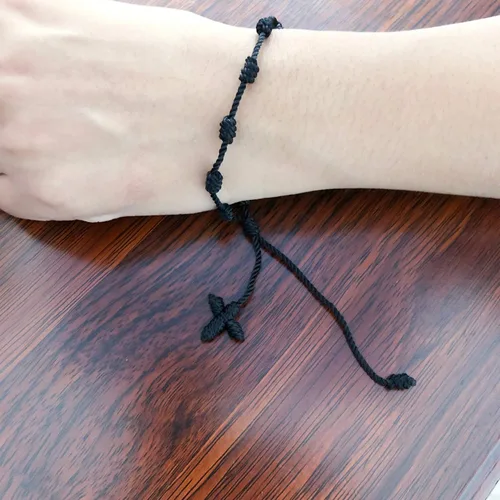 Vista 4 de YouU - Juego de 5 pulseras de rosario hechas a mano, diseño de cruz