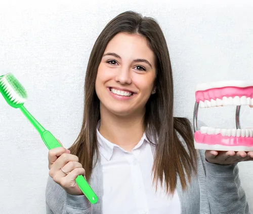 Vista 6 de Paquete de 2 cepillos de dientes gigantes de 15.75 x 1.57 pulgadas, cepillos de baño de gran tamaño, artículo de comedia enorme para accesorio