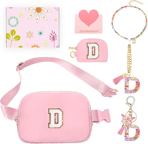 Vista 21 de Regalos de moda para niñas adolescentes, cangurera con monograma para niña con llavero, collar, dijes de taza, tarjeta de felicitación y caja