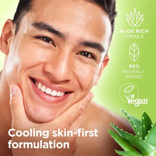Vista 3 de King of Shaves Gel de afeitado refrescante para hombres, gel de afeitar transparente de baja espuma para pieles sensibles, moldeo de barba