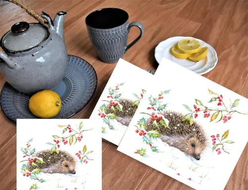 Vista 2 de Servilletas de papel de erizo de 20 unidades de 13 x 13 pulgadas para decoupage con diseños de animales y acebos