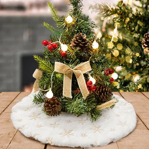 Vista 35 de Faldones de Felpa para Árbol de Navidad, 24 pulgadas, Lujosa Cubierta de Base de Árbol de Navidad de Piel Sintética Negra con Copos de Nieve Dorados