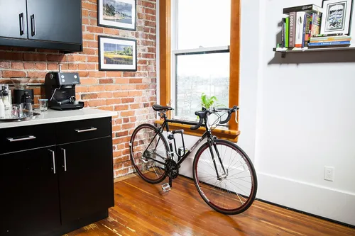 Vista 7 de Hornit CLUG - Soporte para bicicleta para interior y exterior, 5 tamaños, fácil de instalar