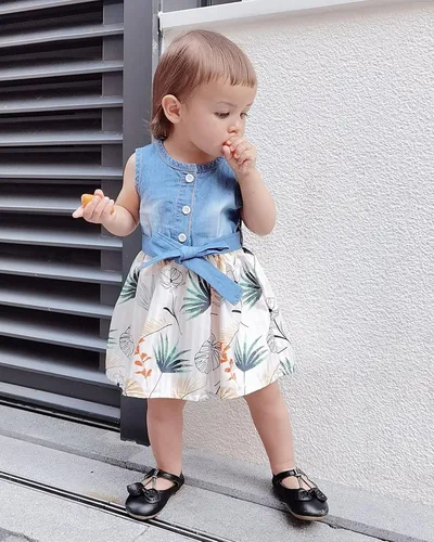 Vista 2 de Saeaby Vestido de Niña Bebé Ropa de Verano para Niña Pequeña Vestido sin Mangas para Bebé Vestido de Mezclilla con Flores Vestido de Verano Vestidos