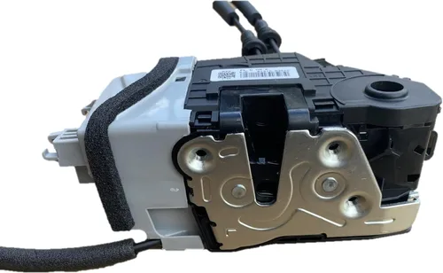 Vista 4 de Conjunto de actuador de cerradura de puerta eléctrica y pestillo para 16-21 Hyundai Tucson delantero izquierdo (lado del conductor), reemplaza al