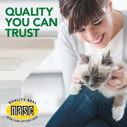 Vista 6 de Vet’s Best, digestivo para alivio de bolas de pelo de gato, 60 comprimidos masticables, sabor clásico a pollo.