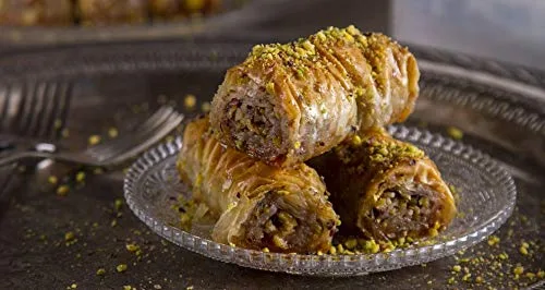 Vista 2 de Jarabe Tradicional Griego Dulce Baklava Rolls 15.52 oz
