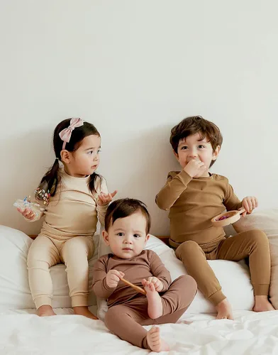 Vista 3 de VAENAIT BABY - Pijama de algodón básico liso para niños y niñas de 12 meses a 12 años, conjunto de ropa de dormir
