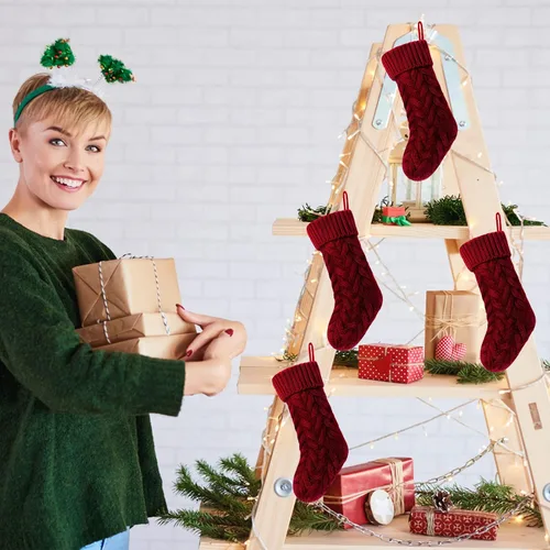 Vista 3 de Paquete de 6, Medias de Navidad de Punto Borgoña Únicas de 18", Estilo 3