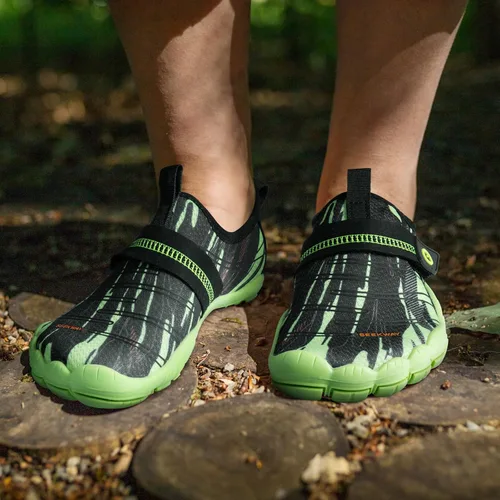 Vista 6 de SEEKWAY Zapatos de agua descalzos para niños, puntera ancha y zapatos de arena de secado rápido para niños pequeños para senderismo, natación