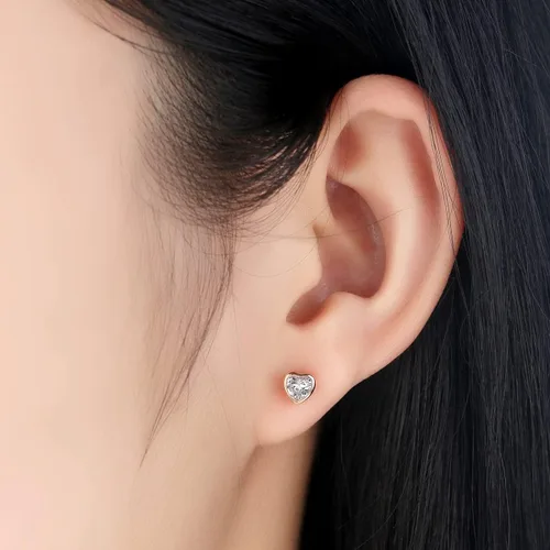 Vista 2 de BISAER Mini aretes de tuerca de plata de ley 925 con aretes de circonita cúbica de moda para adolescentes y mujeres, Circonia cúbica