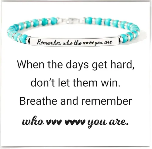 Vista 9 de Pulsera trenzada motivacional con texto en inglés "Remember Who The F You Are", regalos inspiradores para mujeres y amigas