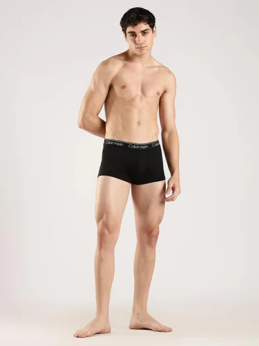 Vista 6 de Calvin Klein Ropa interior de microfibra elástica para hombre, paquete de 3 troncos 3 Negro