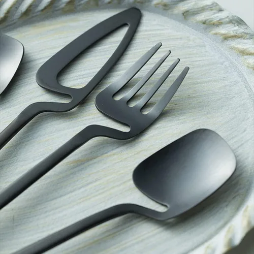 Vista 8 de Juego de cubiertos negros de 24 piezas para 6 cubiertos únicos, juego de vajilla moderna de acero inoxidable para cocina, reuniones familiares y uso