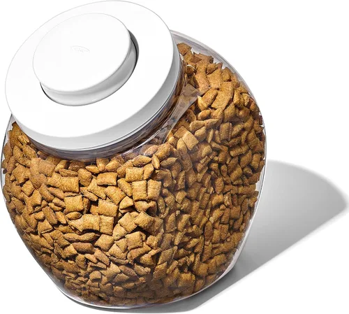 Vista 12 de OXO Good Grips Recipiente POP para mascotas – 2.6 L/2.8 Qt Ideal para hasta 3 libras de comida para perros o 2 libras de comida para gatos Blanco