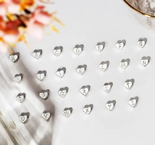 Vista 5 de Moodear Tobilleras de plata para mujer Tobilleras impermeables de plata de ley en capas delicadas con dije inicial de corazón A-Z para ella