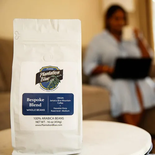 Vista 8 de Plantation Blue - Mezcla a medida de granos enteros de café Blue Mountain y Hawaiian Kona (1 libra)